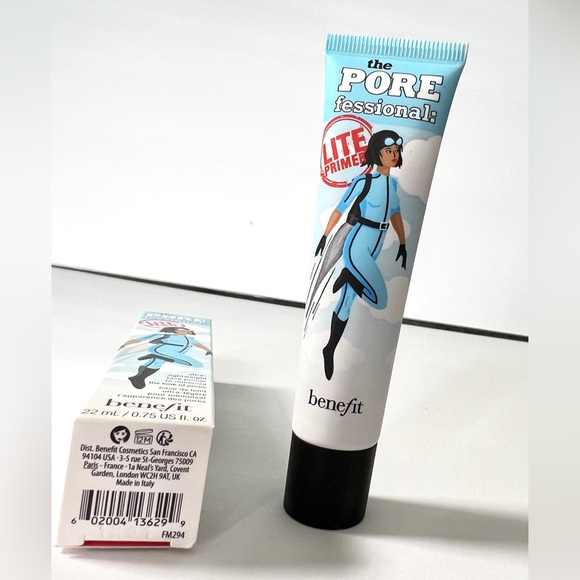 Benefit Cosmetics the PORE fessional Lite Primer. - Picture 4 of 4